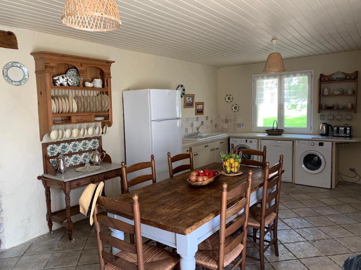 Country Villa For 19 Pool Cinema Football Pitch Verteillac Екстериор снимка