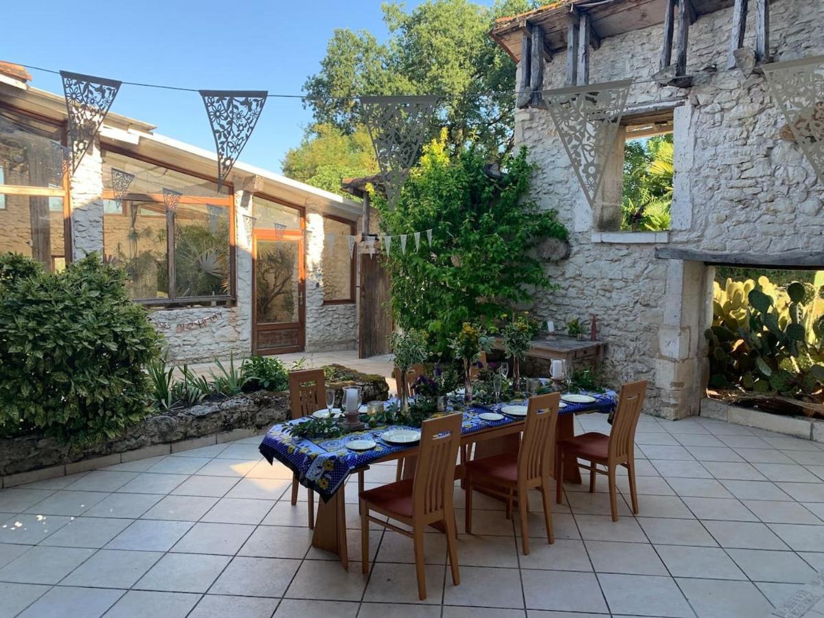 Country Villa For 19 Pool Cinema Football Pitch Verteillac Екстериор снимка