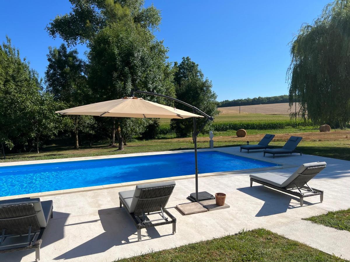 Country Villa For 19 Pool Cinema Football Pitch Verteillac Екстериор снимка